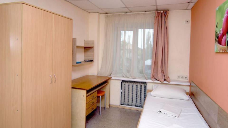 Hostel Podolski Plus Киев Экстерьер фото
